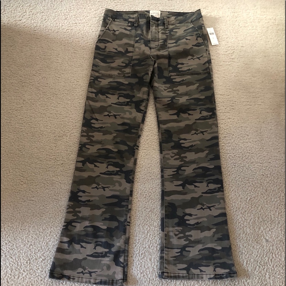 Sanctuary Camo Bootcut Jeans Size 30